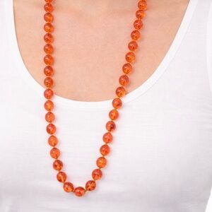 EUC Vintage 1960’s Funky Orange & Pink Color Shifting Beaded Necklace